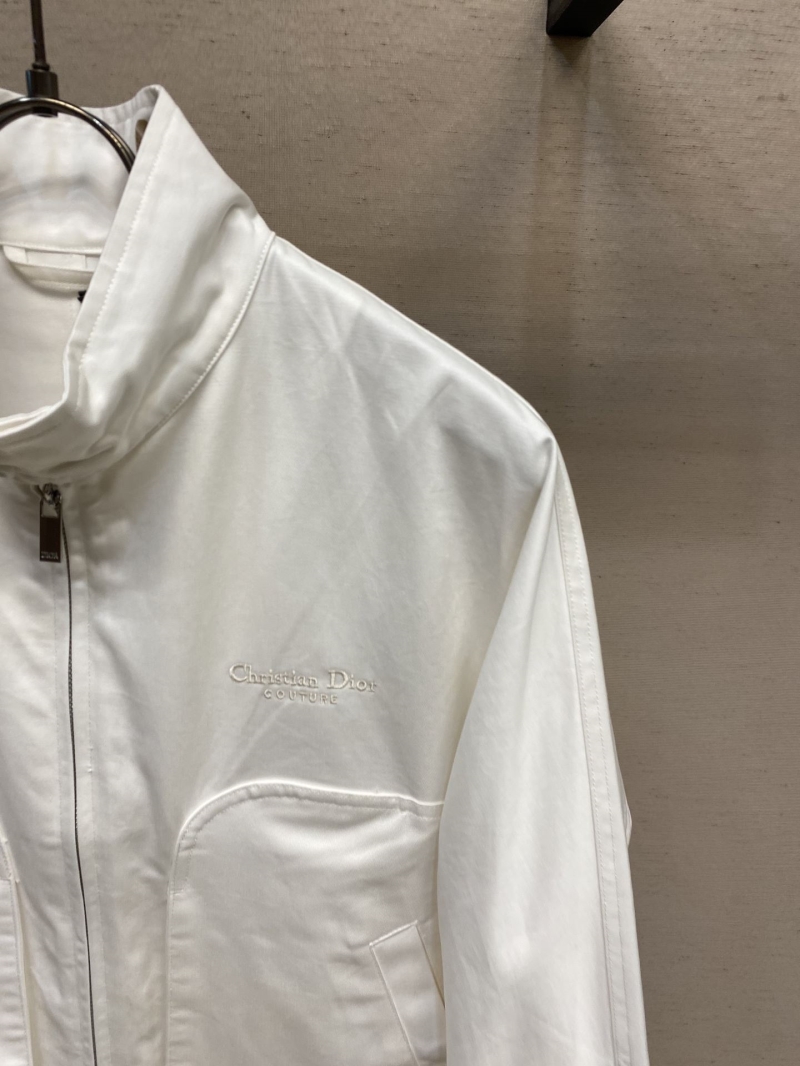 chr1st1an D10r outwear